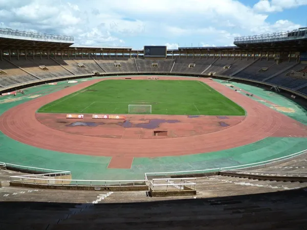Mandela National Stadium Estádio