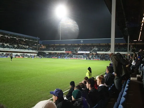 MATRADE Loftus Road Estádio