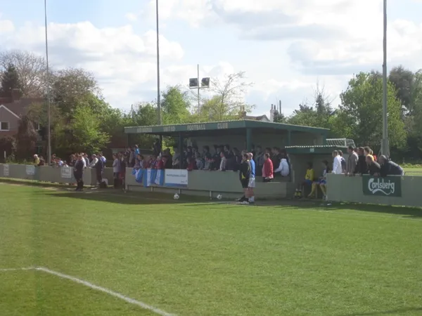 Northcourt Road Estádio