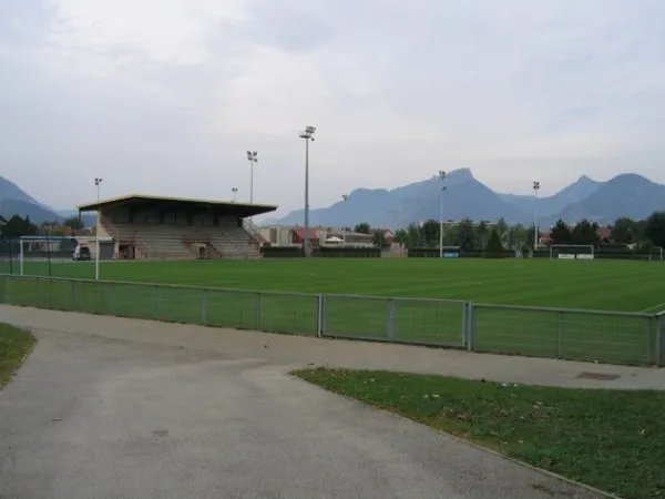 Stade Eugène Thénard Estádio