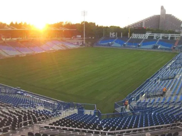 Stade Saputo Estádio