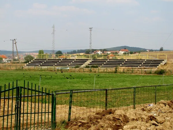 Stadiumi Rexhep Rexhepi Estádio
