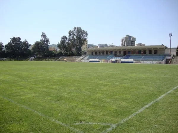 Stadiumi Selman Stërmasi Estádio
