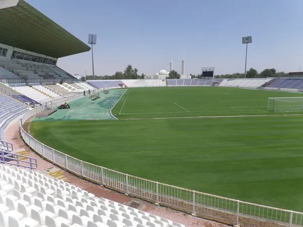 Tahnoun Bin Mohamed Stadium Estádio