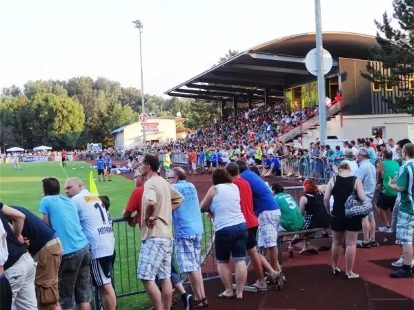 TZ Möbel Arena Estádio